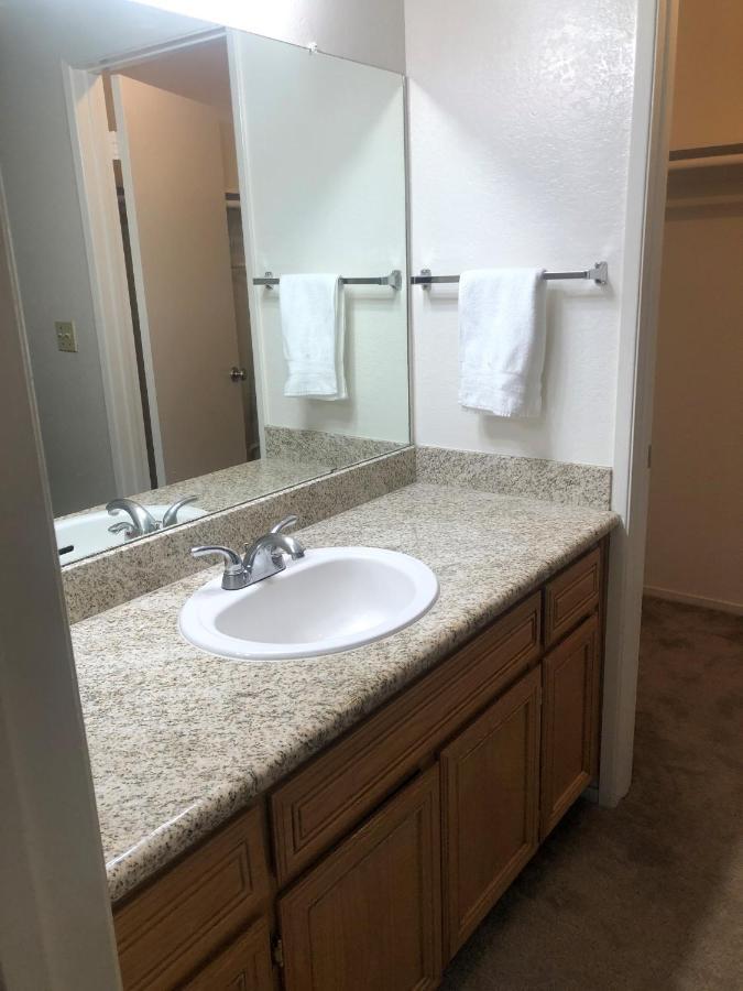 Whispering Meadows Apartments Bakersfield Luaran gambar