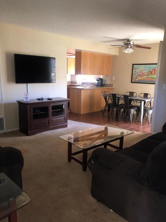Whispering Meadows Apartments Bakersfield Luaran gambar