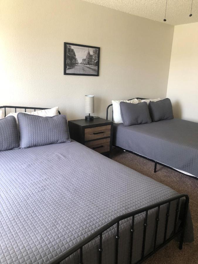 Whispering Meadows Apartments Bakersfield Luaran gambar