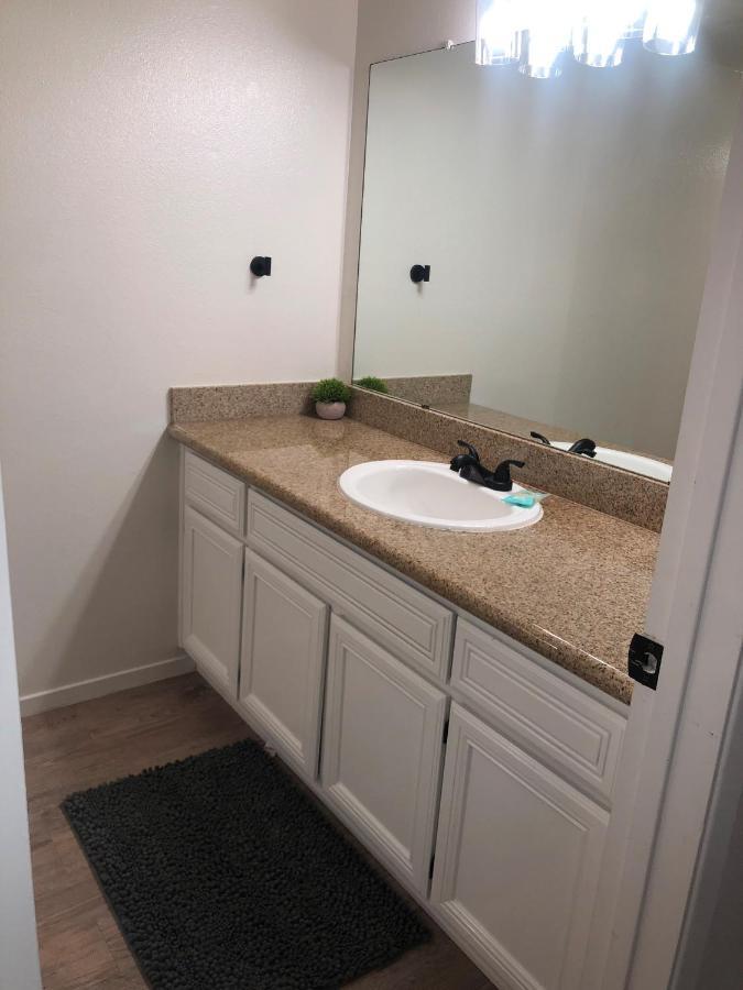 Whispering Meadows Apartments Bakersfield Luaran gambar