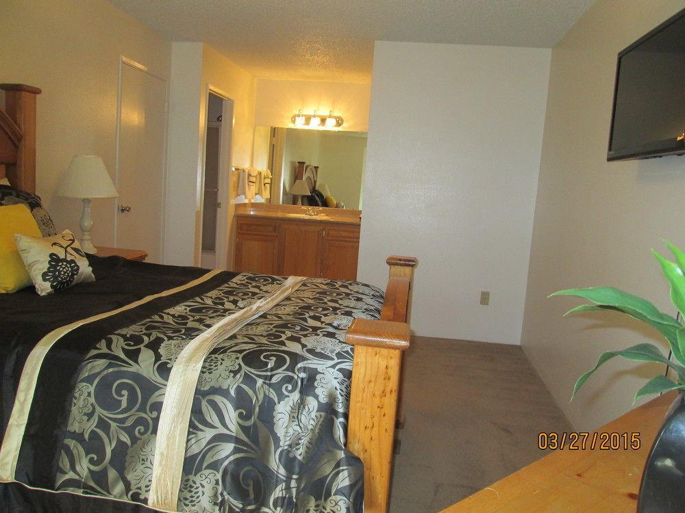 Whispering Meadows Apartments Bakersfield Luaran gambar