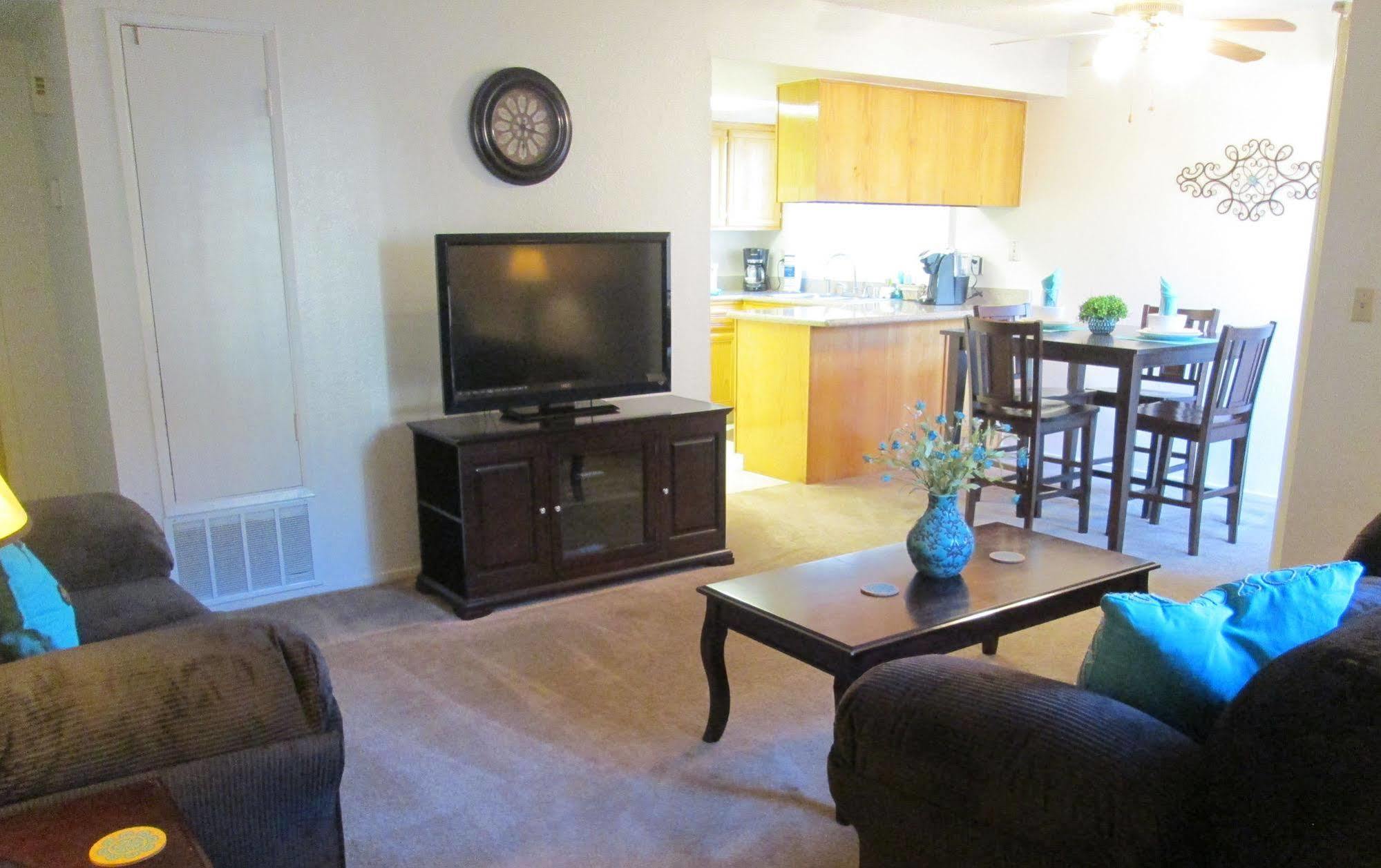 Whispering Meadows Apartments Bakersfield Luaran gambar