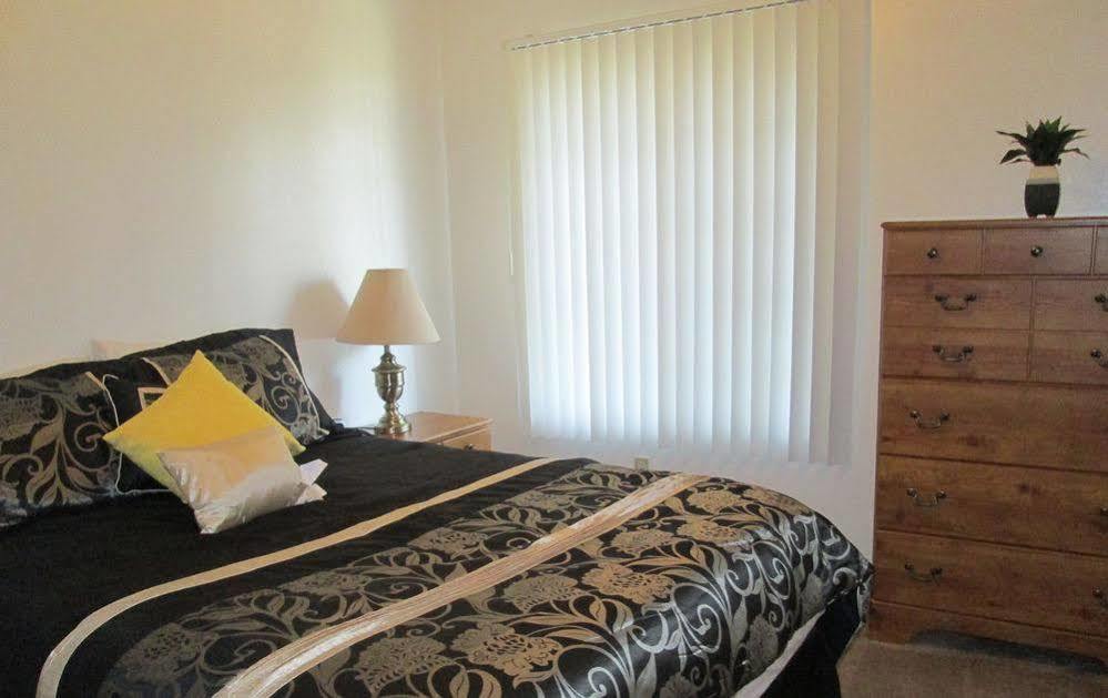 Whispering Meadows Apartments Bakersfield Luaran gambar